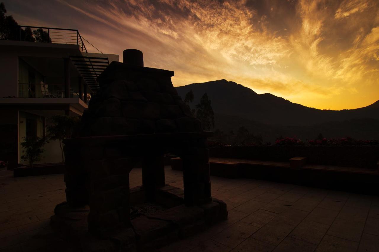 Chandys Drizzle Drops - Munnar Top Station Esterno foto